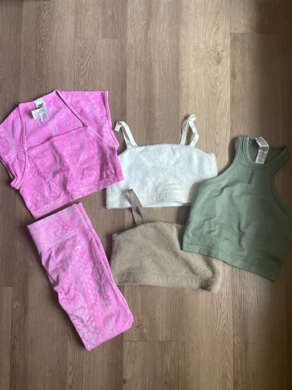 Gymshark Mixed Crop Tops & Leggings Bundle - Pink, White, Green, Beige